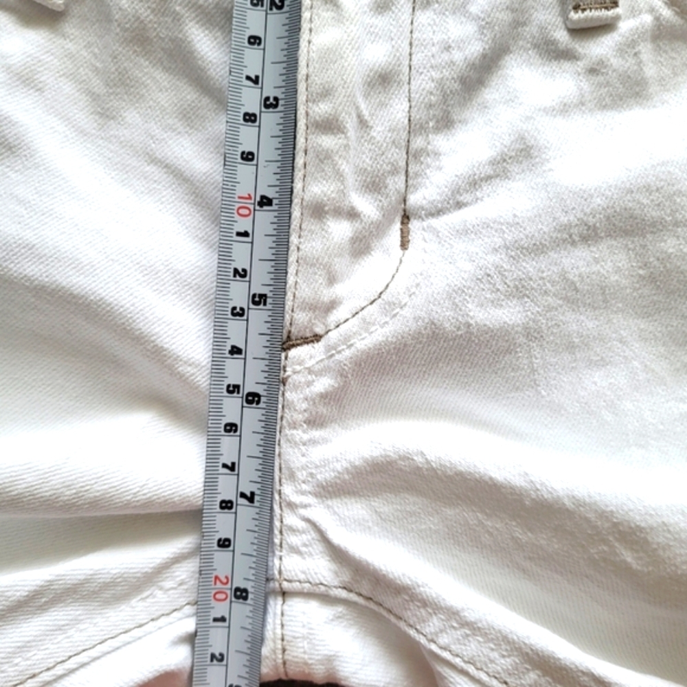 Habitual Straight Leg White Jeans Size 28 - Picture 10 of 16